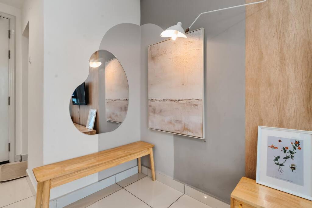 Arte Mont Kiara-netflix-muji-6pax Pangsapuri Kuala Lumpur