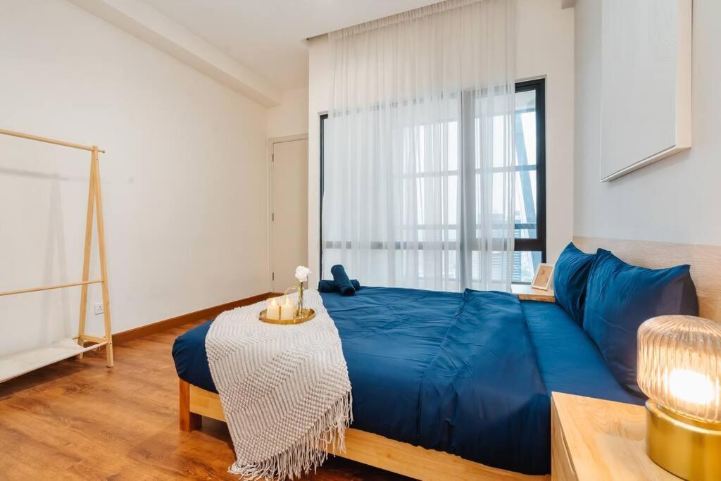 Arte Mont Kiara-netflix-muji-6pax Apartment Kuala Lumpur